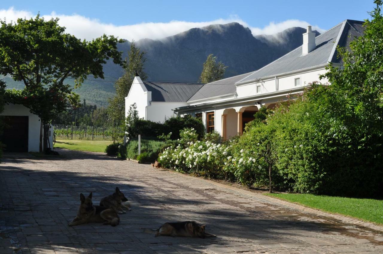 Bo La Motte Farm